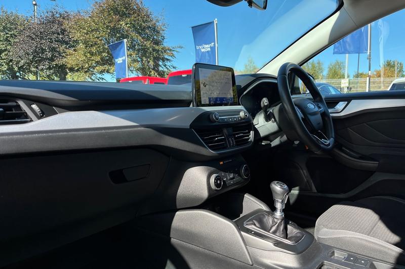 Used Ford Focus 2020 for sale - 76028169: Photo 18