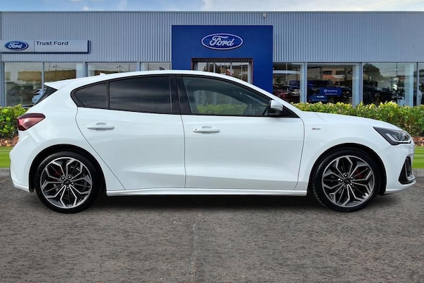Used Ford Focus 2022 for sale - 76190502: Photo 3