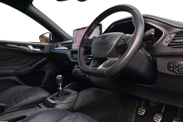 Used Ford Focus 2022 for sale - 76190502: Photo 9