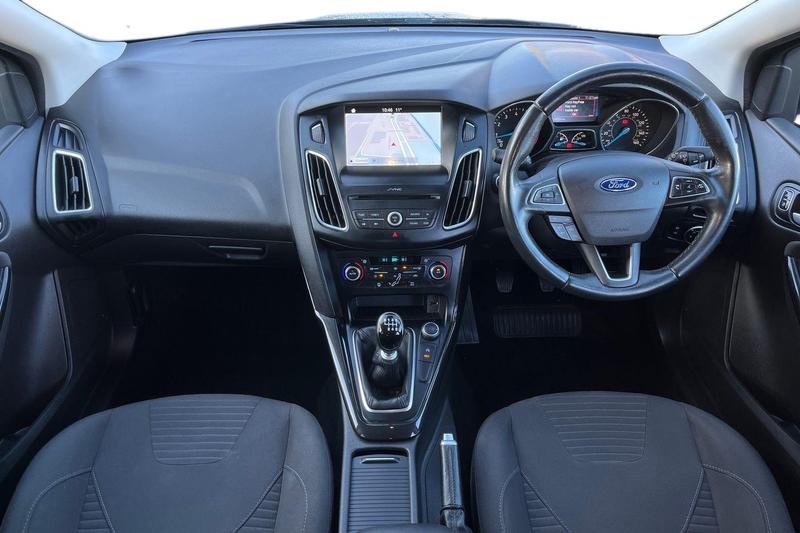 Used Ford Focus 2017 for sale - 76949169: Photo 10