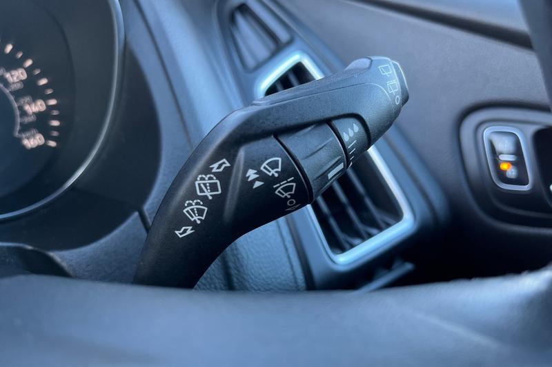 Used Ford Focus 2017 for sale - 76949169: Photo 15