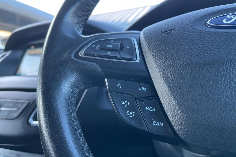 Used Ford Focus 2017 for sale - 76949169: Photo 36