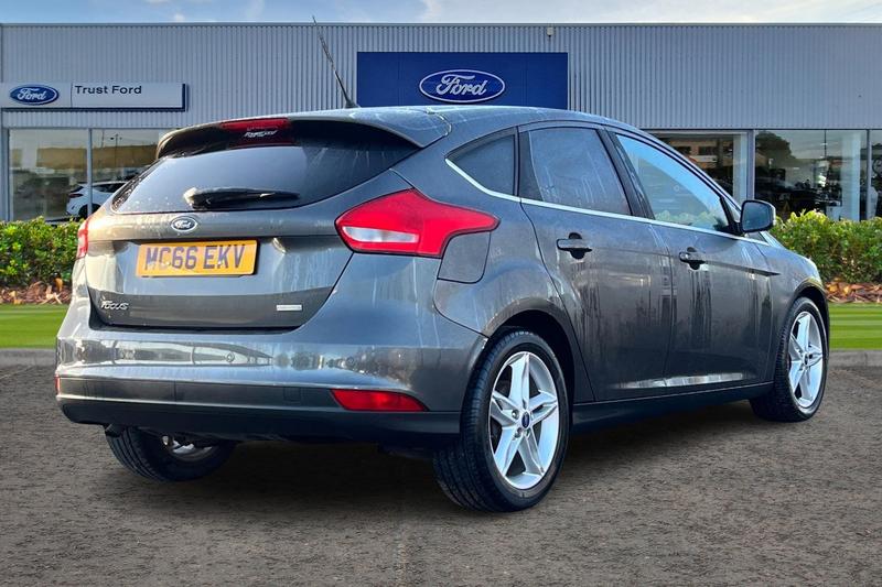 Used Ford Focus 2017 for sale - 76949169: Photo 4