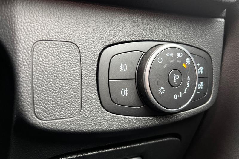 Used Ford Focus 2020 for sale - 75995330: Photo 24
