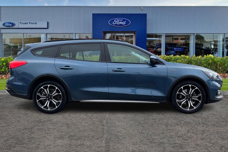 Used Ford Focus 2020 for sale - 75995330: Photo 3
