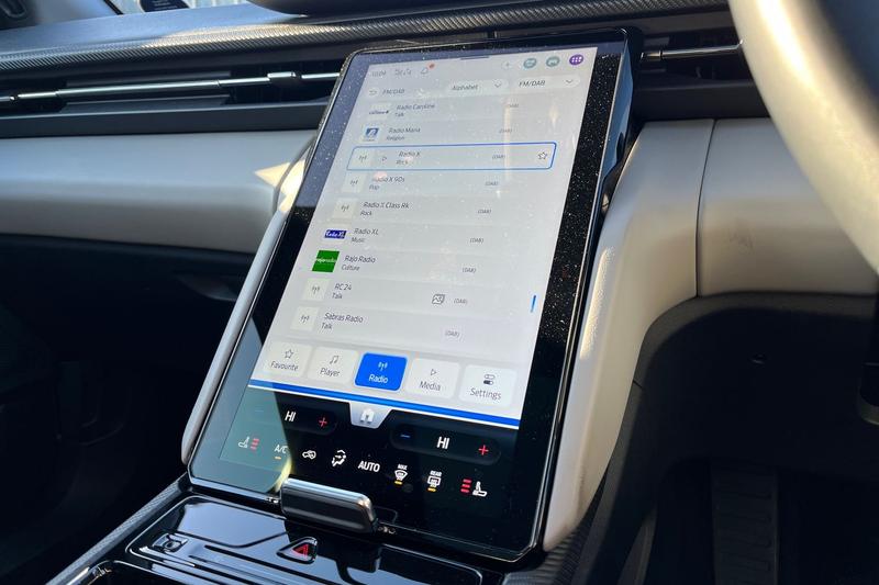 Used Ford Explorer 2025 for sale - 76640969: Photo 26