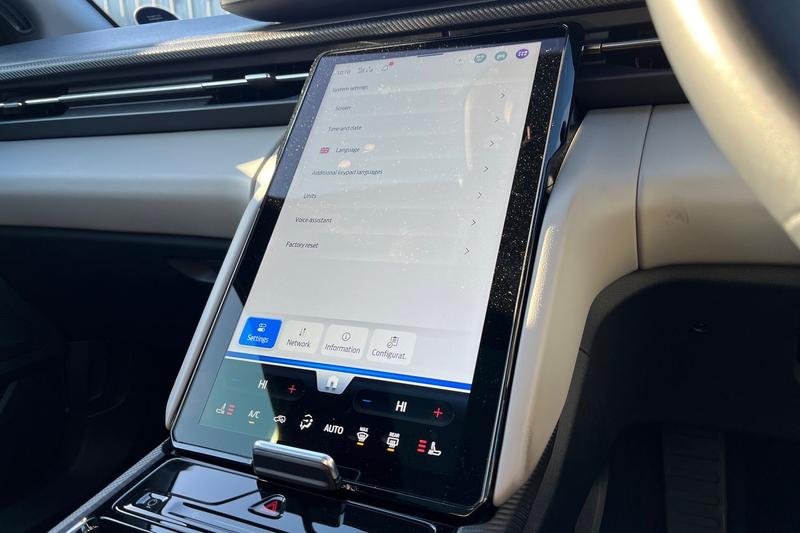 Used Ford Explorer 2025 for sale - 76640969: Photo 32