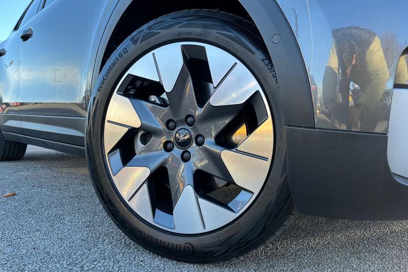 Used Ford Explorer 2025 for sale - 76640969: Photo 8