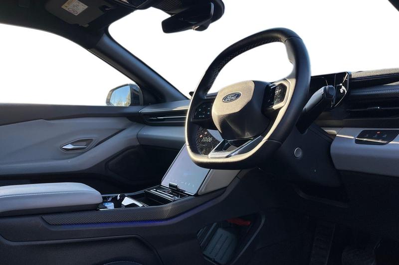 Used Ford Explorer 2025 for sale - 76640969: Photo 9