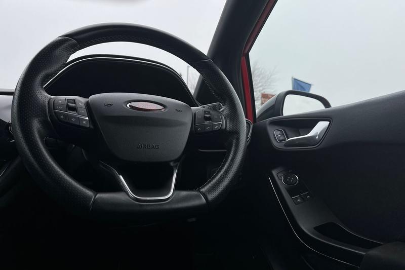 Used Ford Fiesta 2018 for sale - 77848697: Photo 12