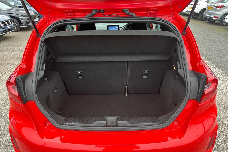 Used Ford Fiesta 2018 for sale - 77848697: Photo 21