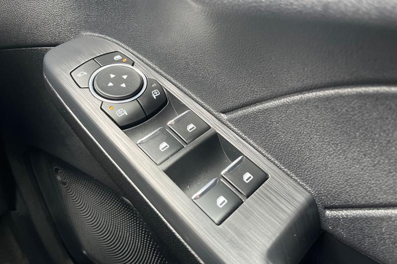 Used Ford Kuga 2024 for sale - 76290325: Photo 16