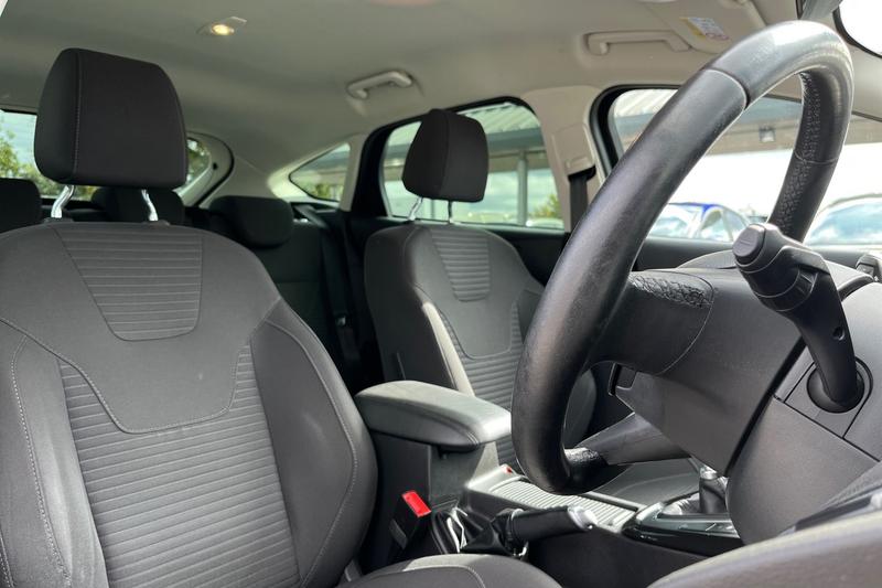 Used Ford Focus 2017 for sale - 75997386: Photo 17