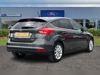 Used Ford Focus 2017 for sale - 75997386: Photo 4
