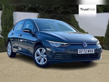 2022 - 1.5 TSI Life 5dr ** Bluetooth / USB Connection ** Manual