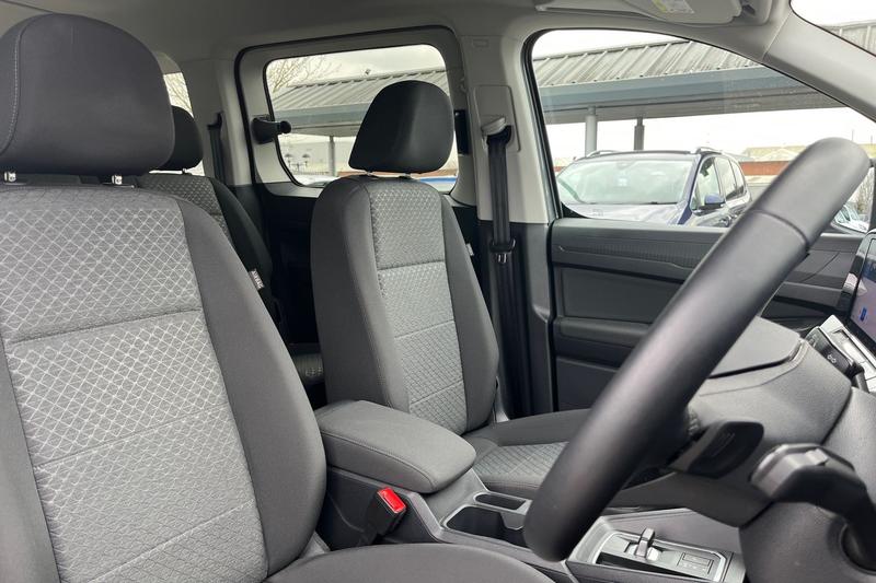 Used Ford Grand Tourneo Connect 2025 for sale - 77989133: Photo 17