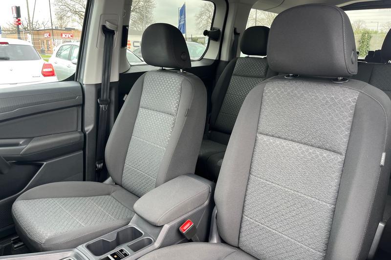 Used Ford Grand Tourneo Connect 2025 for sale - 77989133: Photo 19