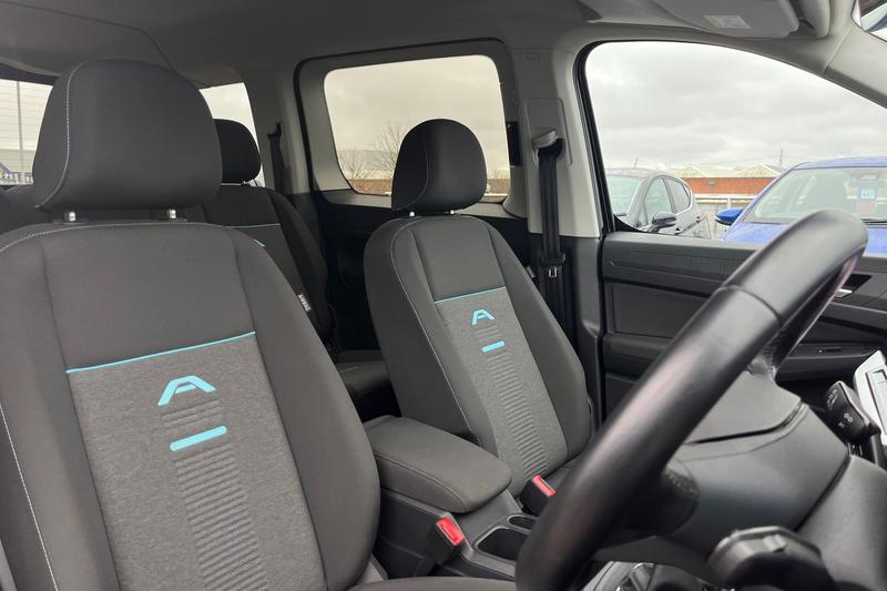 Used Ford Tourneo Connect 2023 for sale - 78042783: Photo 17