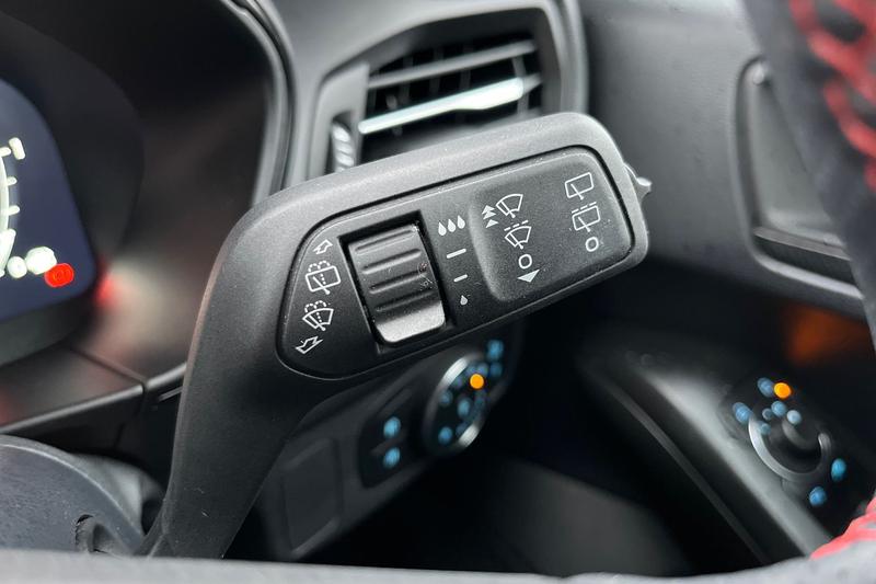 Used Ford Focus 2022 for sale - 76949171: Photo 15