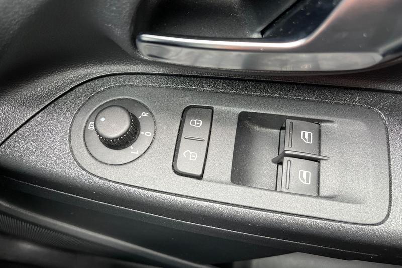 Used Volkswagen up! 2017 for sale - 76545253: Photo 16