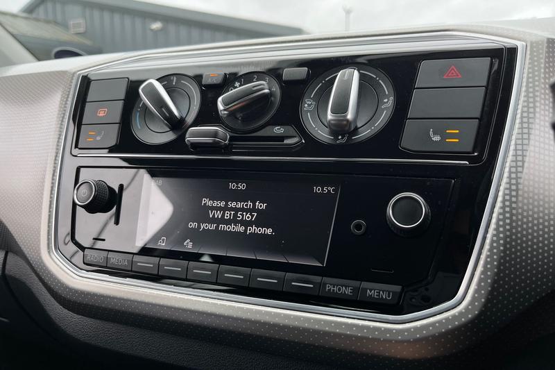 Used Volkswagen up! 2017 for sale - 76545253: Photo 34