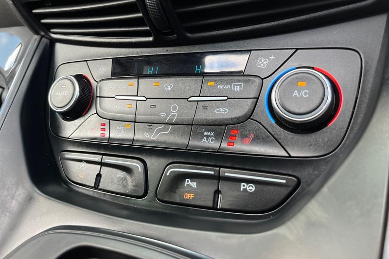 Used Ford Kuga 2018 for sale - 76076701: Photo 33