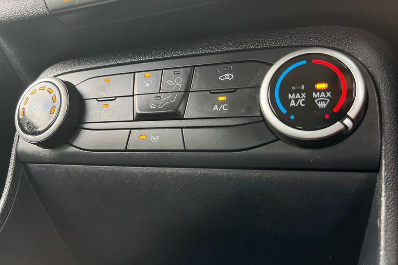 Used Ford Fiesta 2022 for sale - 76196468: Photo 31