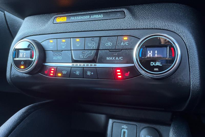 Used Ford Focus 2020 for sale - 76803423: Photo 33