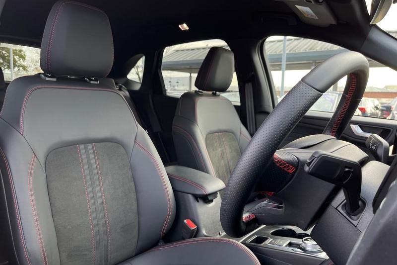 Used Ford Kuga 2025 for sale - 76835531: Photo 17