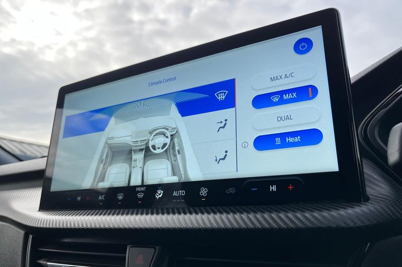 Used Ford Kuga 2025 for sale - 76835531: Photo 29