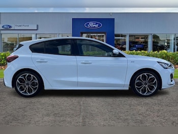 Used Ford Focus 2023 for sale - 78505587: Photo