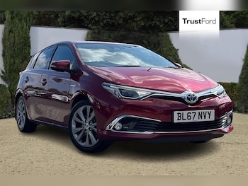 Used Toyota Auris 2017 for sale - 79617461: Photo