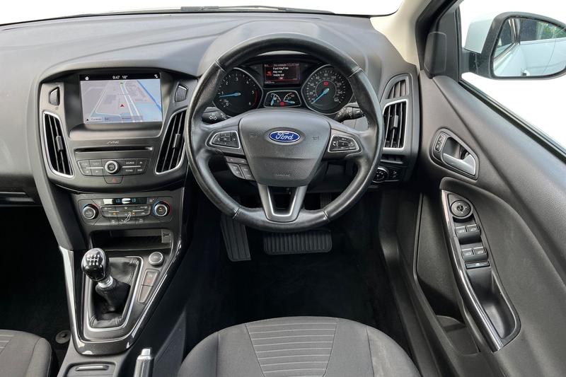 Used Ford Focus 2017 for sale - 78206296: Photo 11