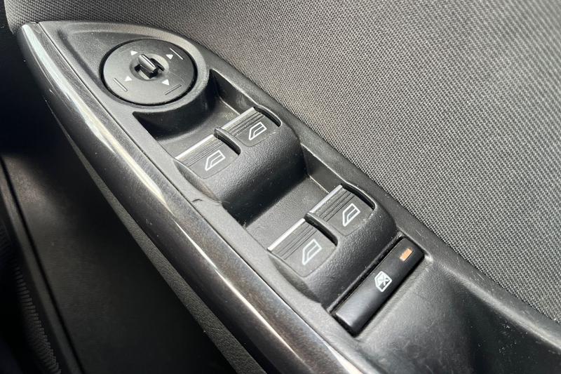 Used Ford Focus 2017 for sale - 78206296: Photo 16