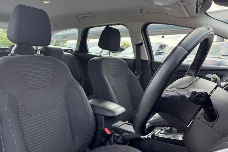 Used Ford Focus 2017 for sale - 78206296: Photo 17