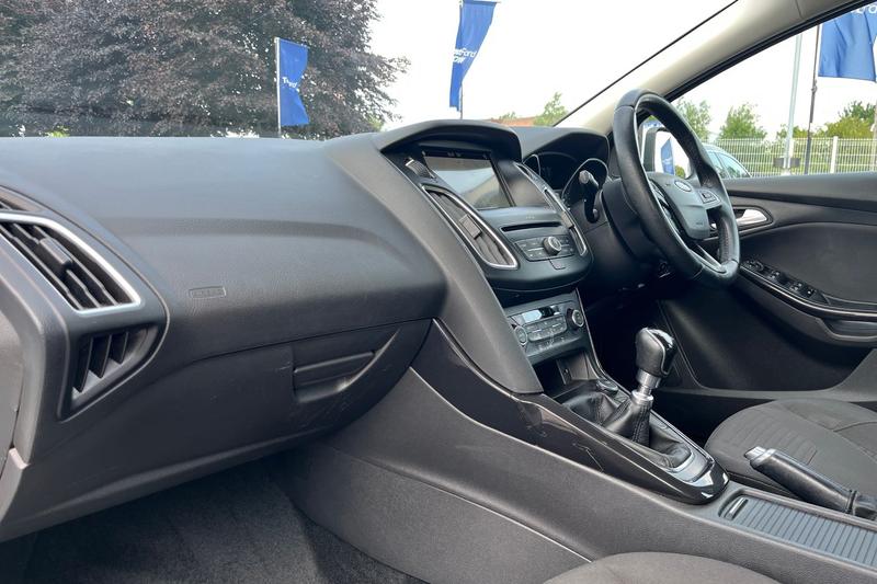 Used Ford Focus 2017 for sale - 78206296: Photo 18