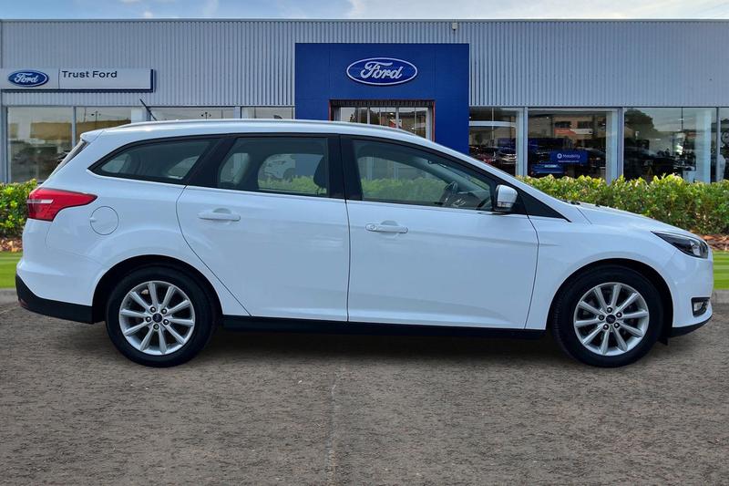 Used Ford Focus 2017 for sale - 78206296: Photo 3