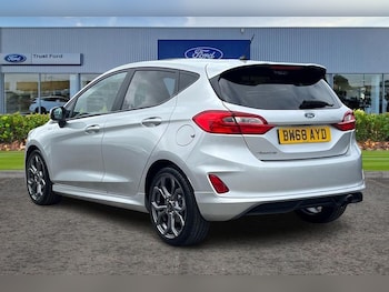 Used Ford Fiesta 2019 for sale - 78520100: Photo