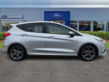 Used Ford Fiesta 2019 for sale - 78520100: Photo