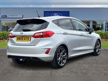 Used Ford Fiesta 2019 for sale - 78520100: Photo