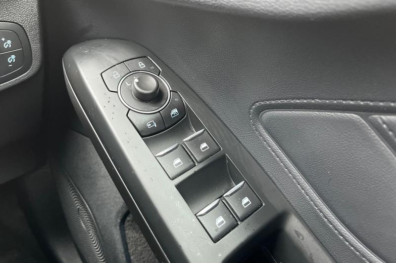 Used Ford Focus 2022 for sale - 77307003: Photo 16