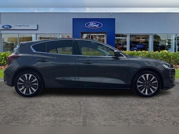 Used Ford Focus 2022 for sale - 75489901: Photo