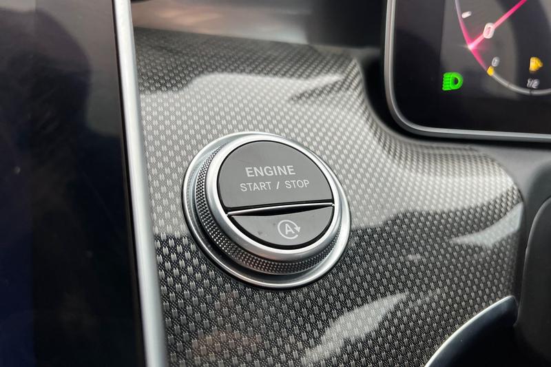 Used Mercedes-Benz C Class 2022 for sale - 77450368: Photo 34