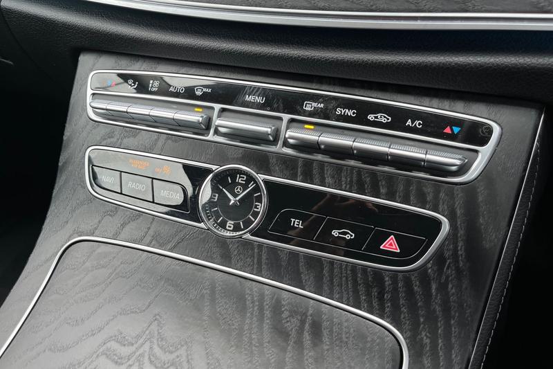 Used Mercedes-Benz E Class 2019 for sale - 76526708: Photo 32