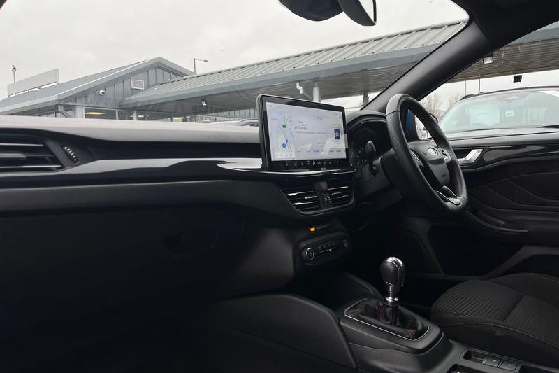 Used Ford Focus 2023 for sale - 77910323: Photo 18