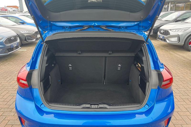 Used Ford Focus 2023 for sale - 77910323: Photo 21