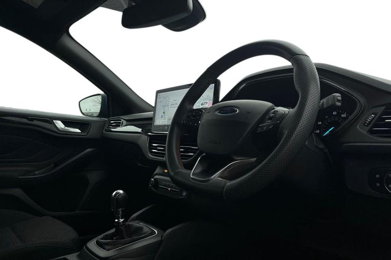 Used Ford Focus 2023 for sale - 77910323: Photo 9