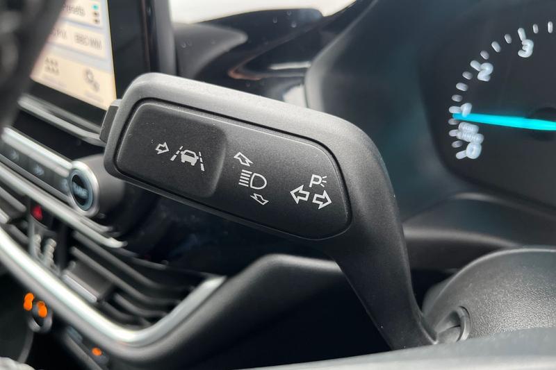 Used Ford Fiesta 2018 for sale - 77187062: Photo 14