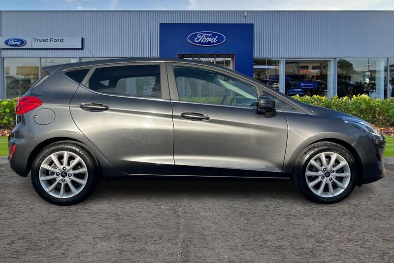 Used Ford Fiesta 2018 for sale - 76480360: Photo 3