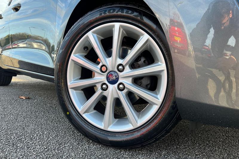 Used Ford Fiesta 2018 for sale - 76480360: Photo 8